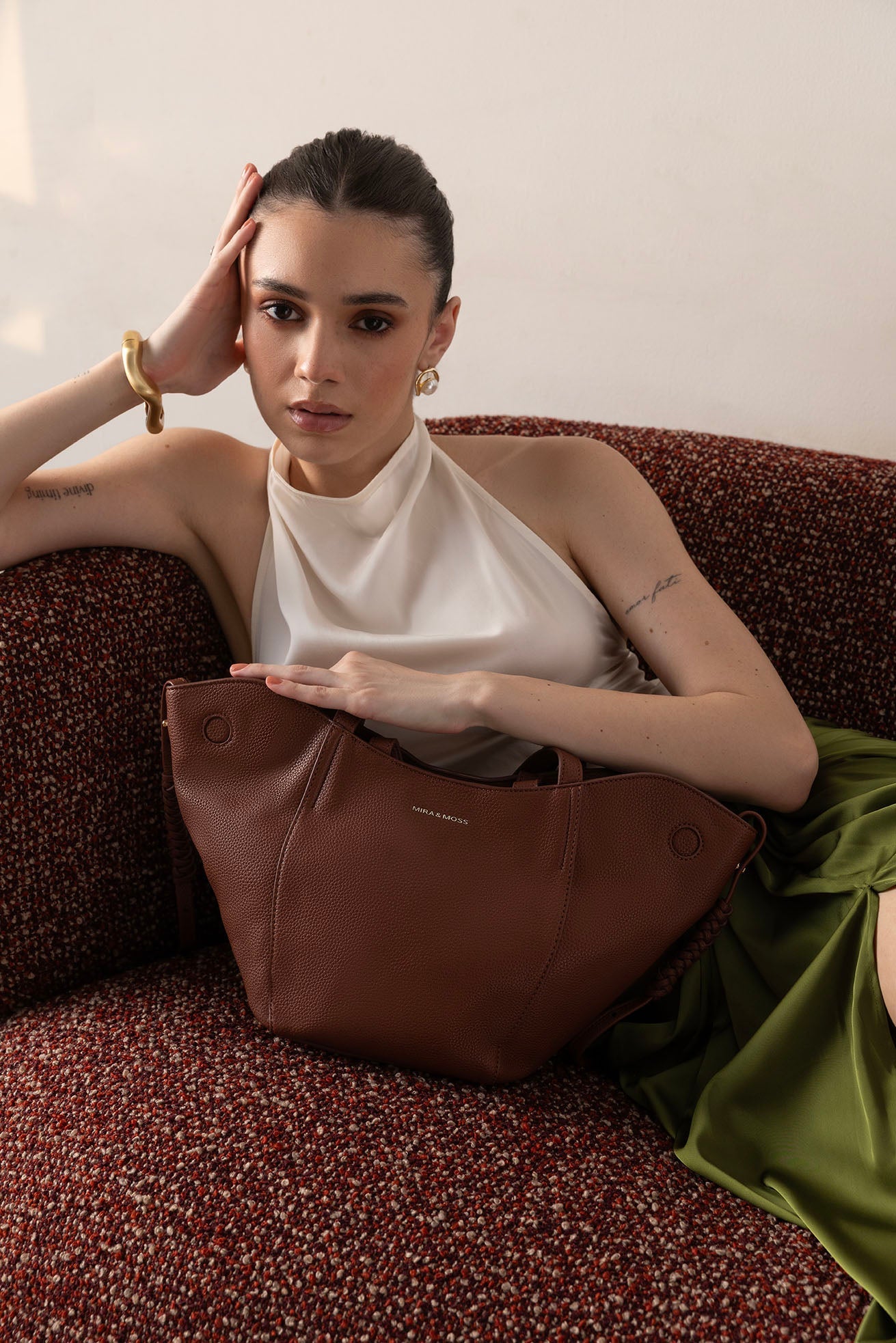 Valencia Wing Tote - Chestnut